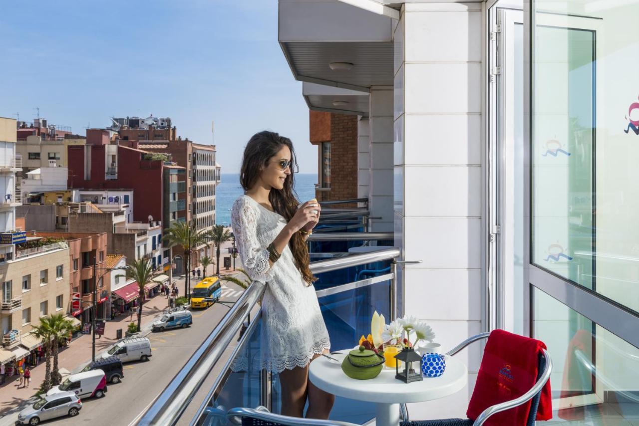 Apartaments Blau يوريت دي مار الغرفة الصورة